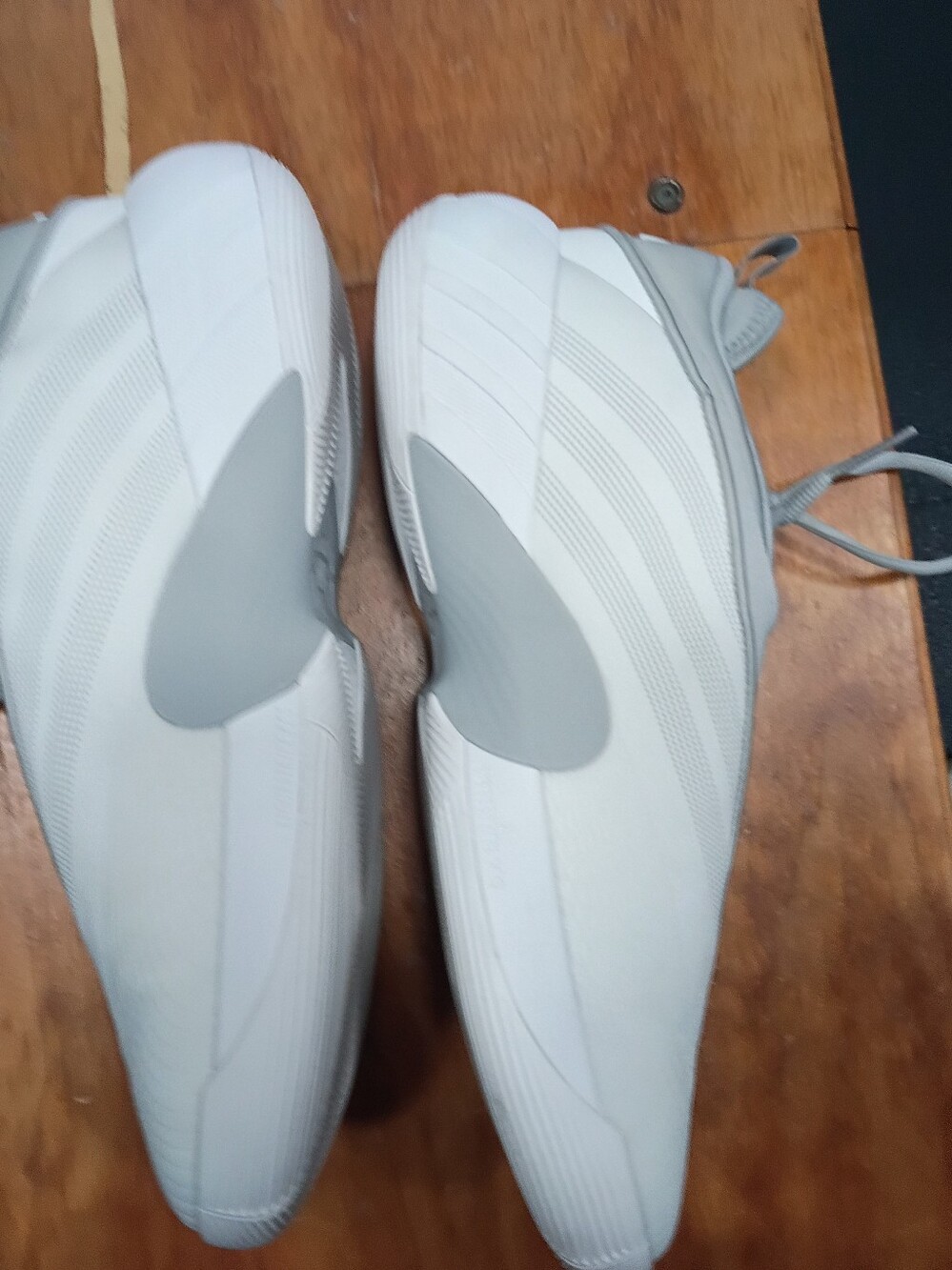 Adidas Don Issue 7 - Picture 2 of 4